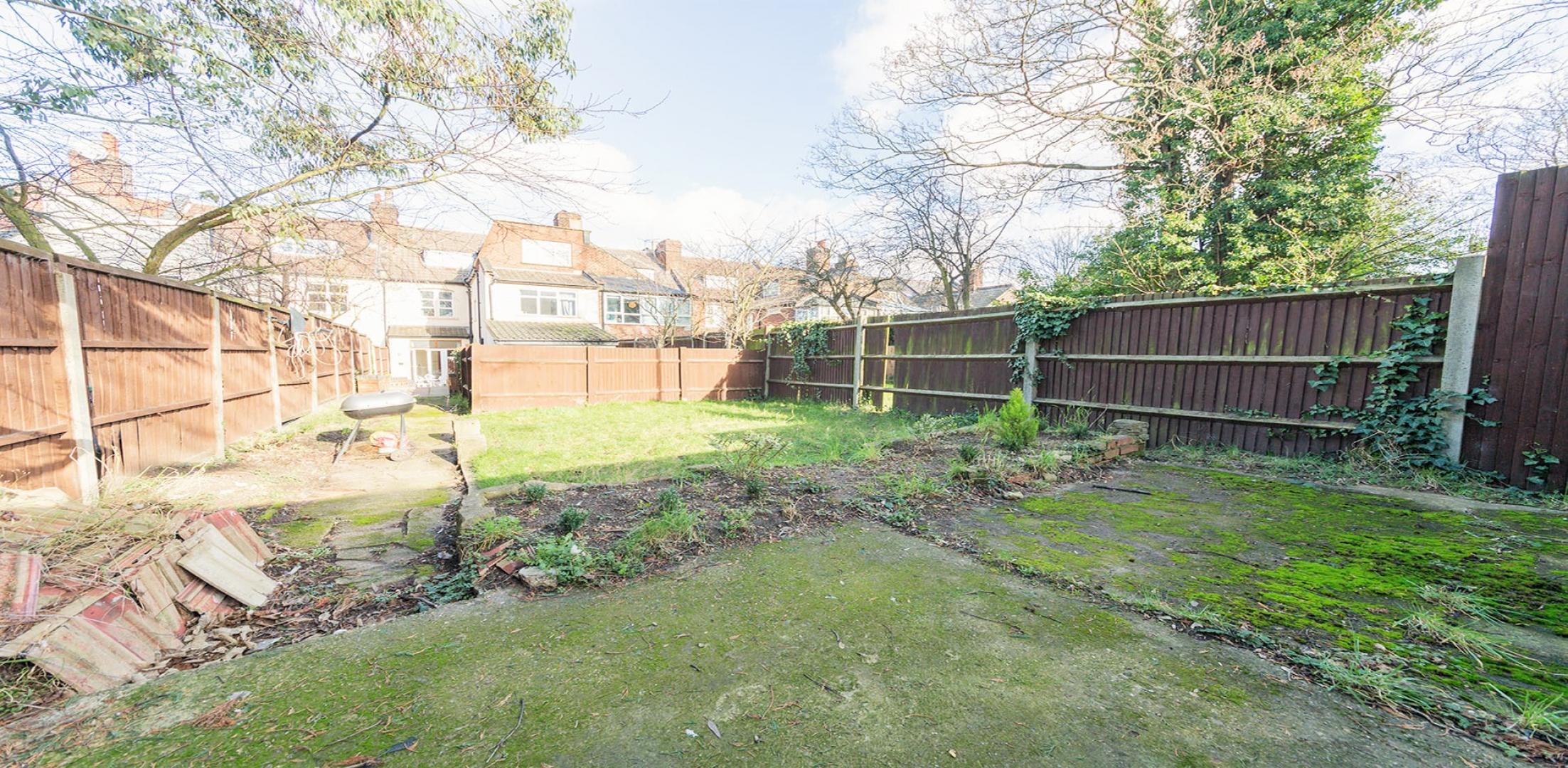 			PRIVATE GARDEN, 1 Bedroom, 1 bath, 1 reception Flat			 Grosvenor Gardens, WILLESDEN GREEN